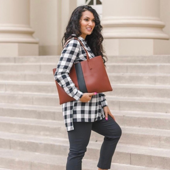 Vince Camuto Handbags - Vince Camuto leather Bag New in Bag!